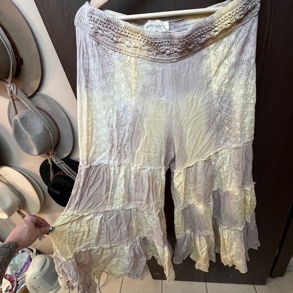 Z&L Europe flowy pants NWOT - Picture 3 of 3